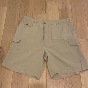 Luau Sportswear 100% silk cargo shorts size 36
